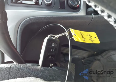 2014 Volkswagen Passat 2.5L S from USA, damaged, VIN 1VWAP7A3XEC008370